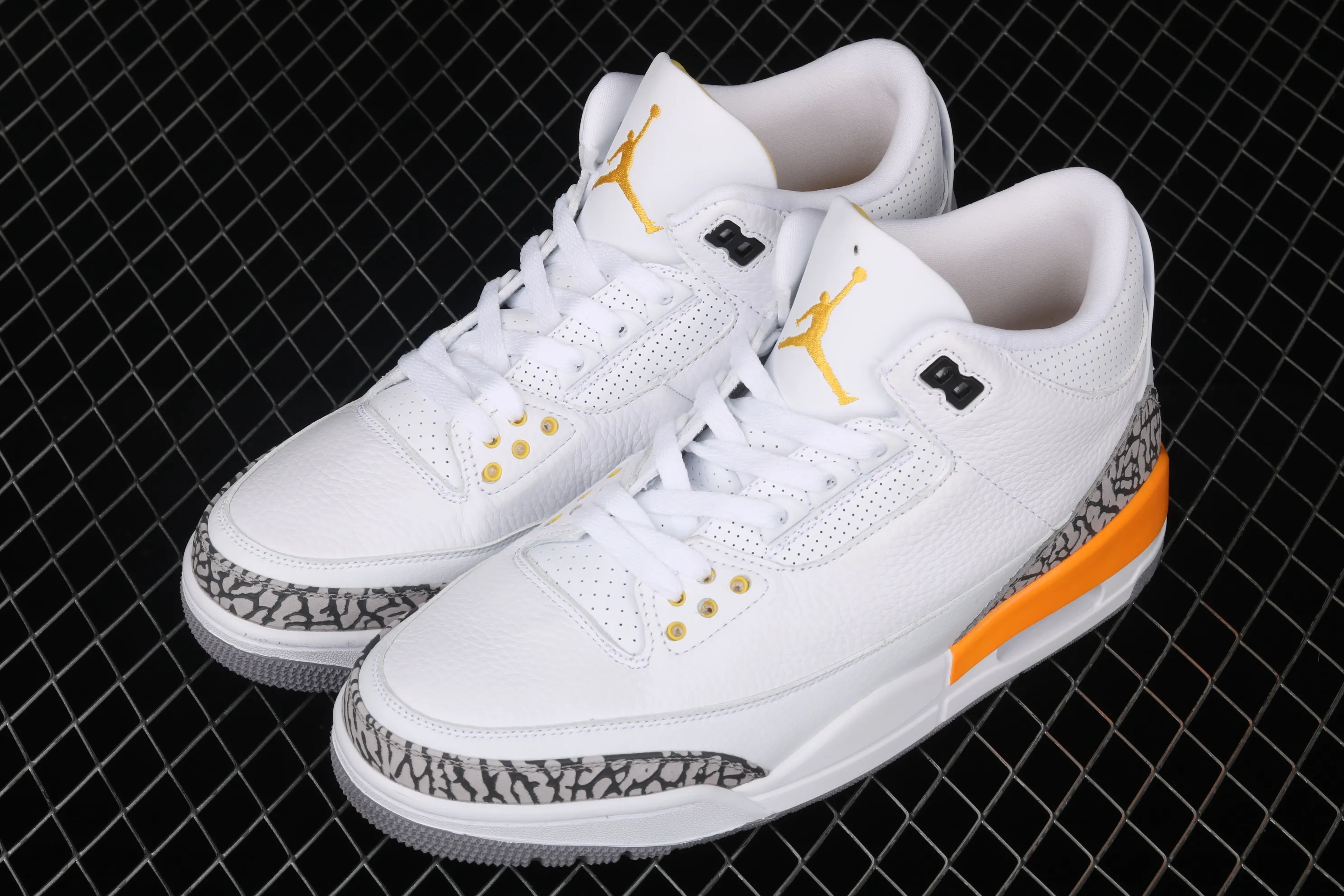 All categories Air Jordan Jordan series basketball shoes Air Jordan 3 Air Jordan 3 Retro "Laser Orange" AJ3 Joe 3 White Yellow White Orange Lakers CK9246-108